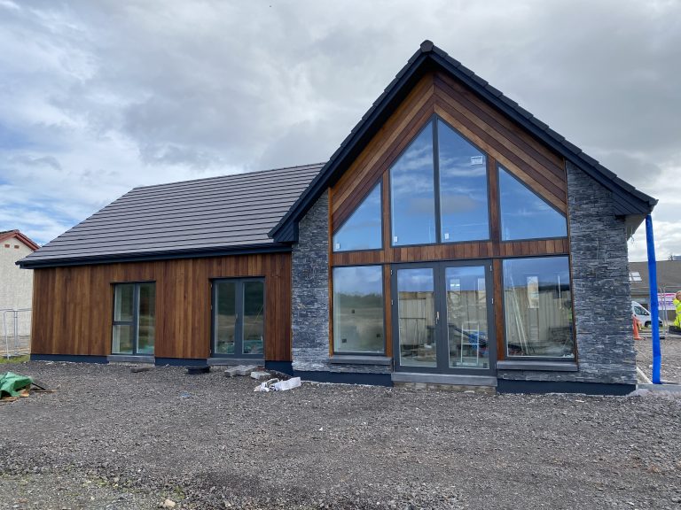 LINWOOD Framed Estates